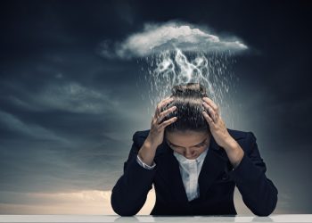 Persona oppressa dall'ansia perde lucidità