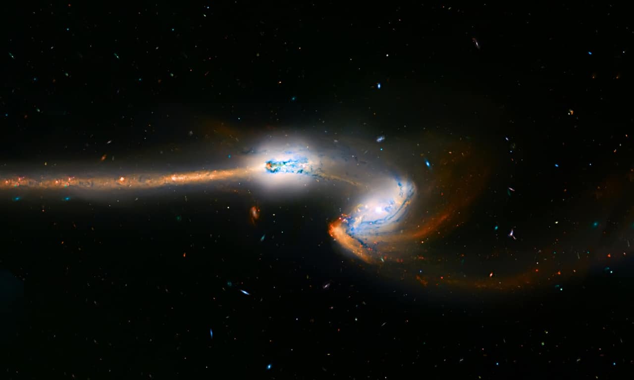 Collisione tra galassie