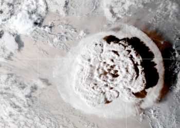 Eruzione di Tonga la più forte a livello sonoro da 139 anni